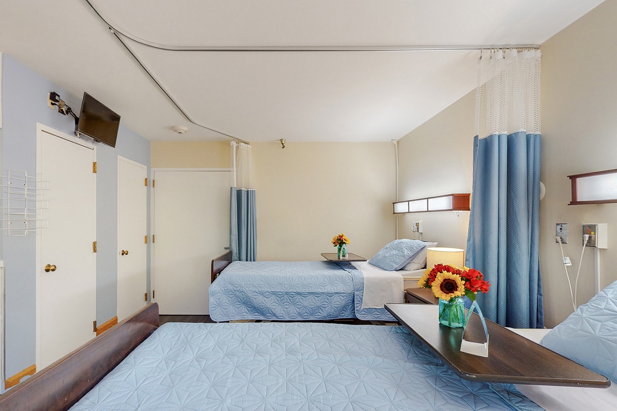 A Peninsula Post Acute semi-private room